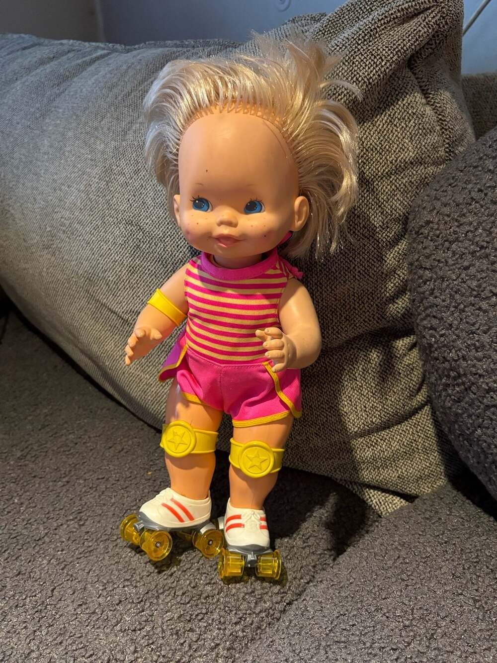 1982 Mattel Baby Skates Doll W Box TESTED Wind Up Vintage